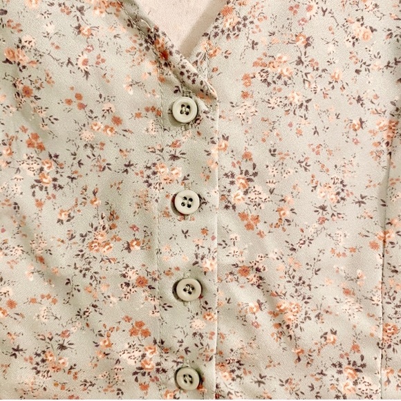 ☼ NWOT Floral Dress - Picture 5 of 8